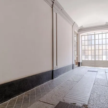 Guesthost - Modern Retreat In Apartamento Turín